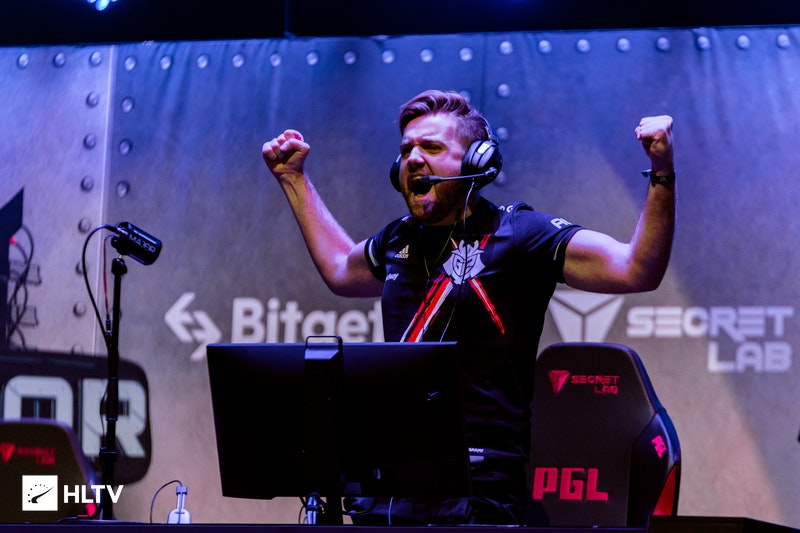 配合多语种 配合多语种