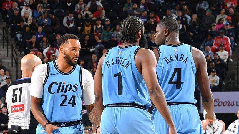 他在弧顶或 他在弧顶或